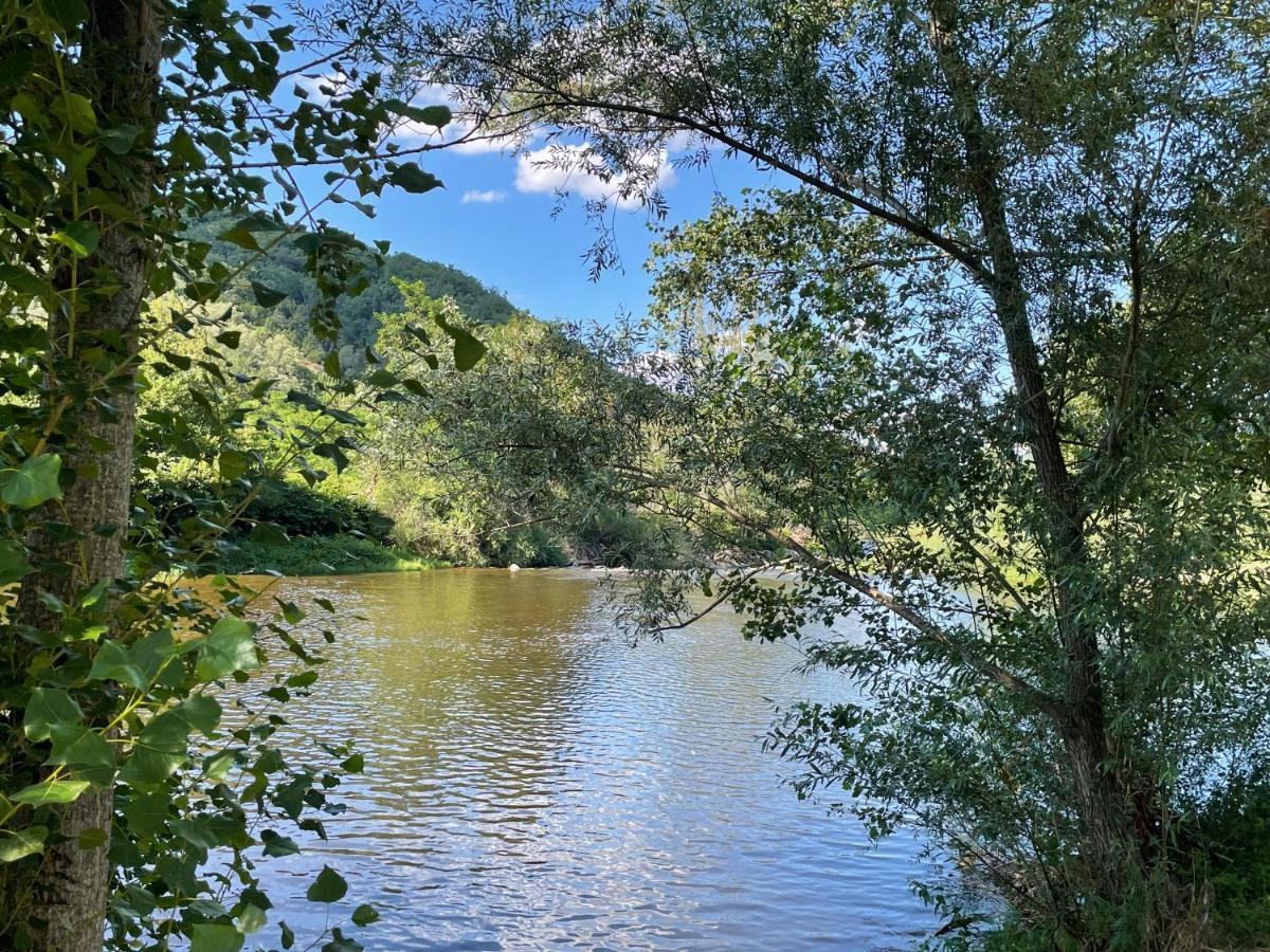Camping Avec Piscine Et Riviere A Tournon Sur Rhone Ardeche Eksteriør billede